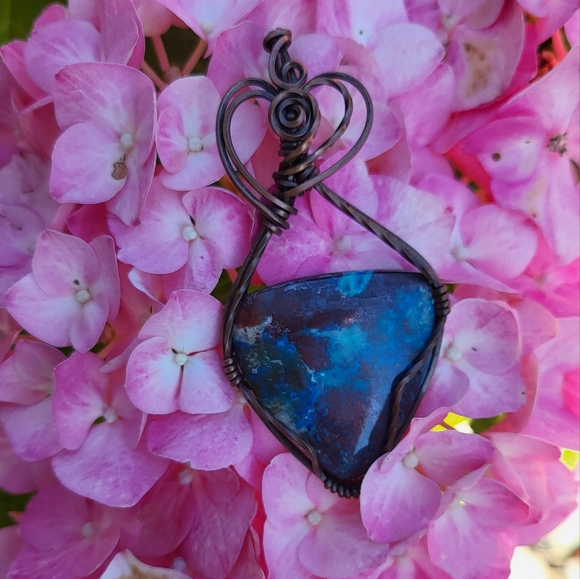 Designer Apache Gem Silica Pendant - Picture 9 of 9